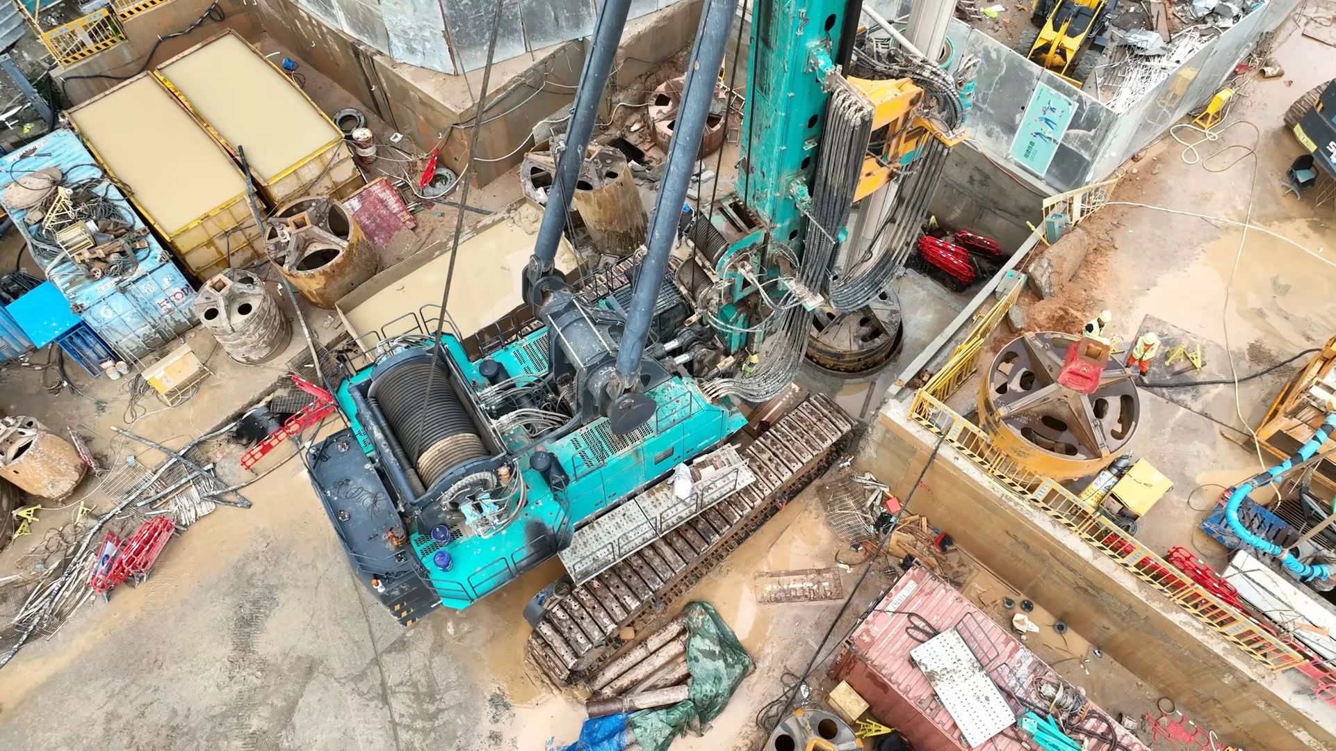 性能突出，超强助力！九游体育(中国)官方网站智能旋挖钻机助力深圳地铁五和站施工