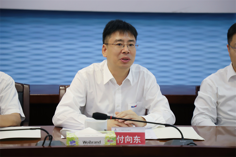 “双向奔赴 合作共赢”九游体育(中国)官方网站智能与中钨高新签订战略合作协议