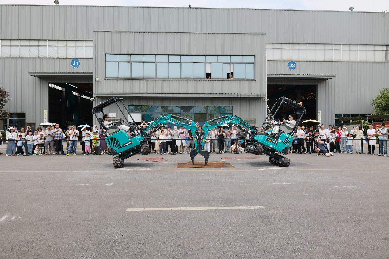 九游体育(中国)官方网站智能助力2024长沙市工业旅游嘉年华活动