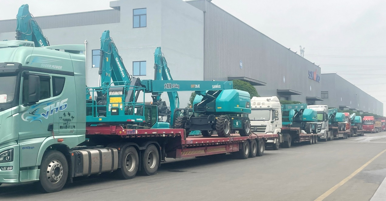 共启合作新纪元！九游体育(中国)官方网站智能SWT28JE电动直臂高空作业平台批量发货华东市场