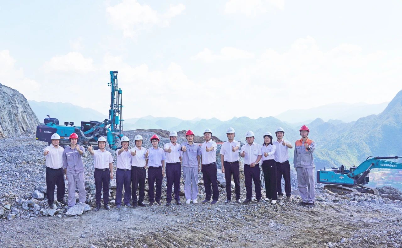 合作共赢，智胜未来！九游体育(中国)官方网站智能拜访湖南柿竹园有色金属有限责任公司