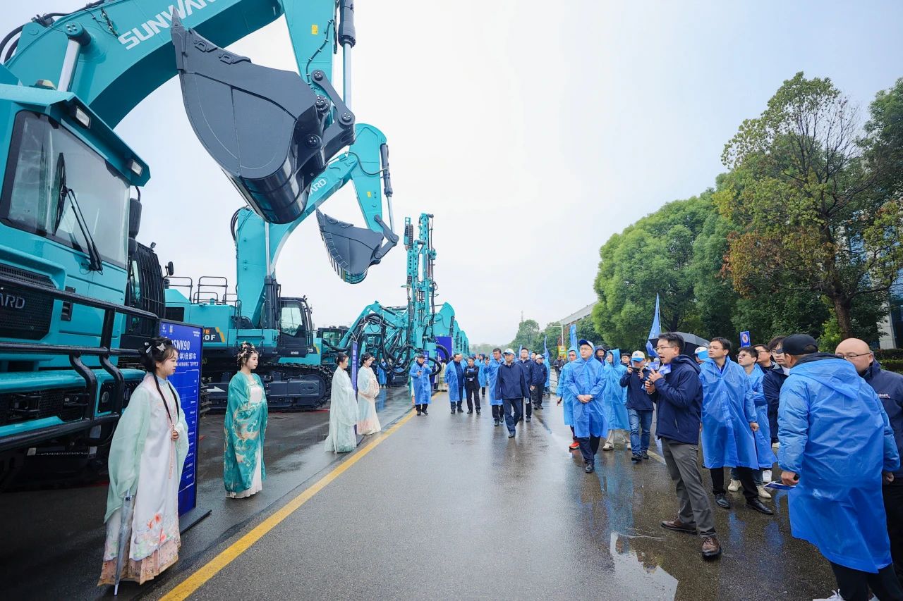 创新引领价值，理想成就未来！九游体育(中国)官方网站智能25周年庆典暨全球客户节隆重举办