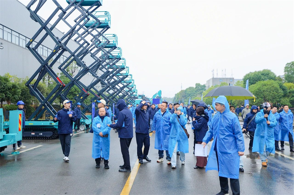 创新引领价值，理想成就未来！九游体育(中国)官方网站智能25周年庆典暨全球客户节隆重举办
