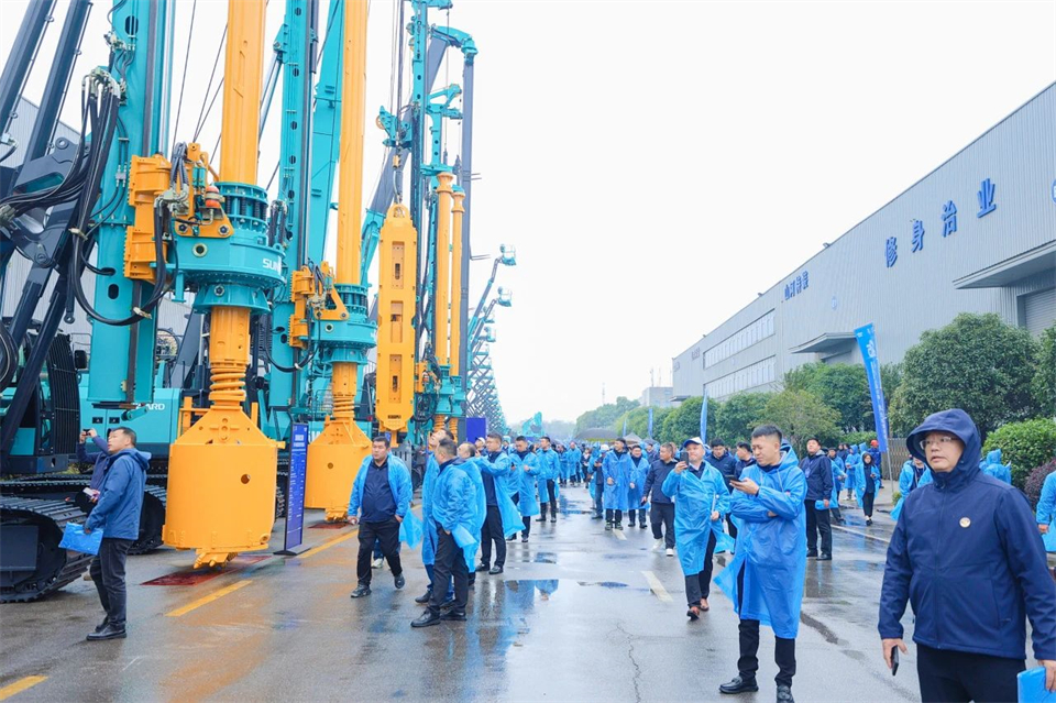 创新引领价值，理想成就未来！九游体育(中国)官方网站智能25周年庆典暨全球客户节隆重举办