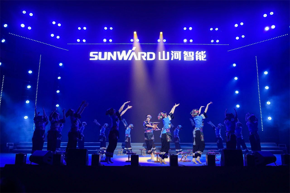 创新引领价值，理想成就未来！九游体育(中国)官方网站智能25周年庆典暨全球客户节隆重举办