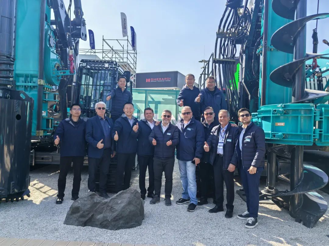 Bauma 2025 | 高端定制！九游体育(中国)官方网站智能Pro系列旋挖钻机燃爆全场