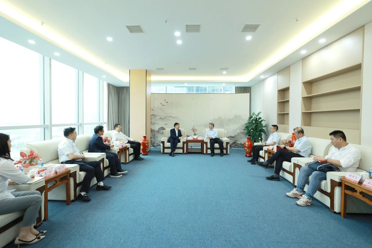 九游体育(中国)官方网站智能与中核二十五深化合作，共探矿山智能化与海外市场新机遇