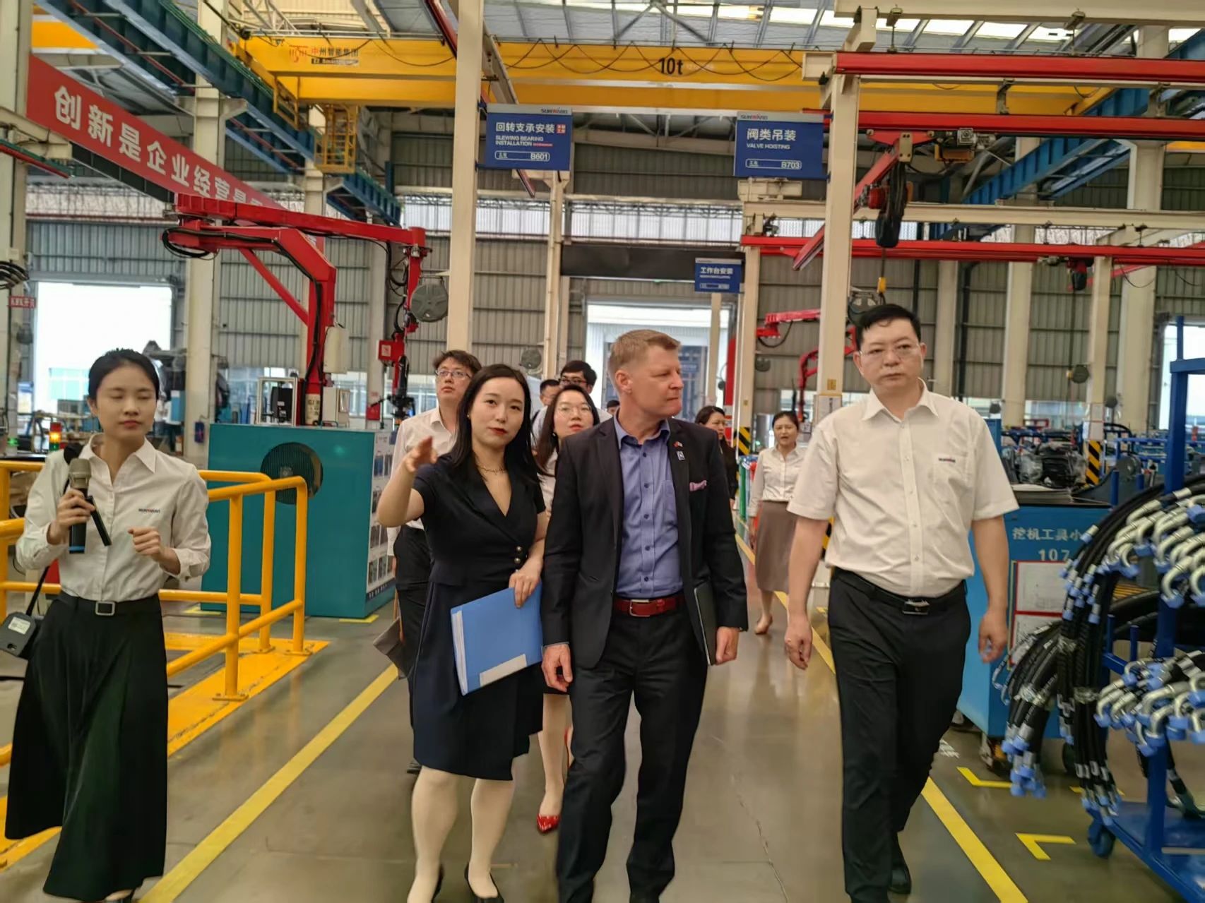 芬兰驻华大使馆商务参赞到访九游体育(中国)官方网站智能