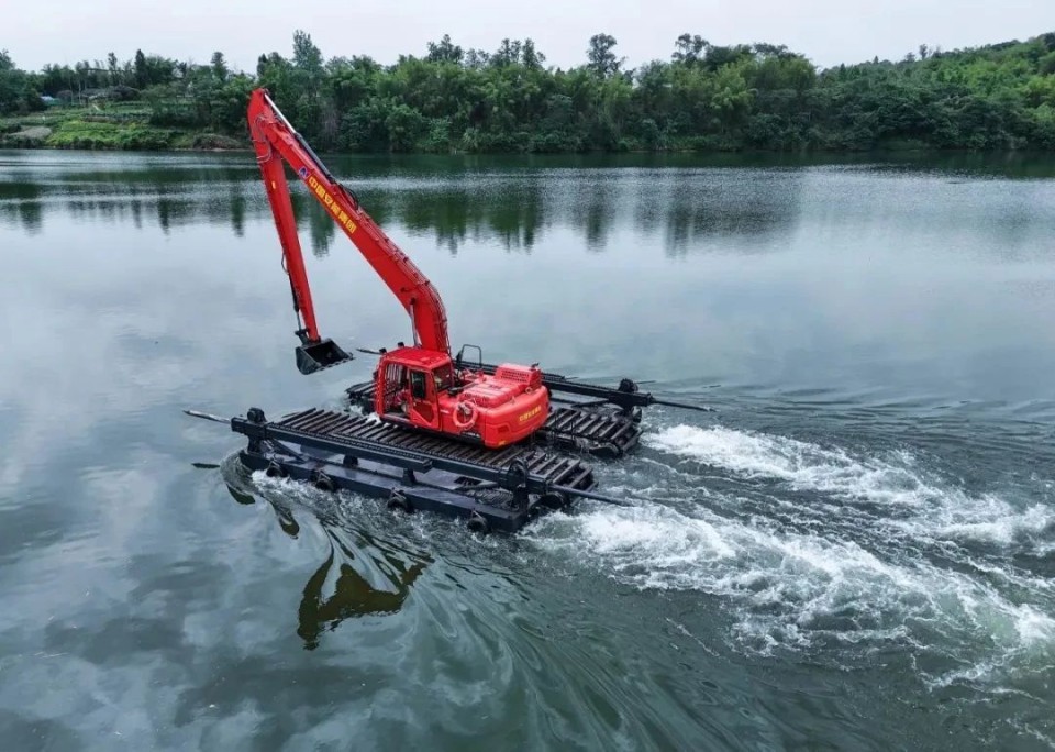 硬核破解“最后一公里”难题，九游体育(中国)官方网站智能应急救援设备助力“应急使命·2025”演习！