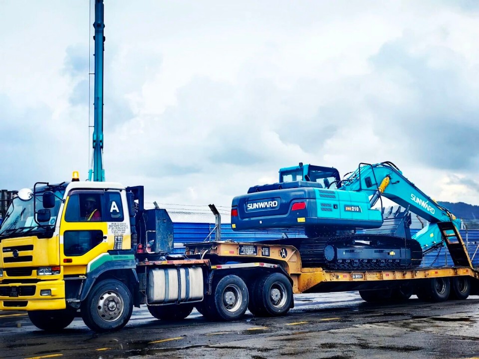 九游体育(中国)官方网站智能高端设备批量交付，助力马来西亚基建升级