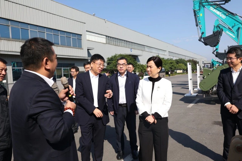 聚焦应急装备研发生产，共探实战适配新路径——广州市应急管理局党委书记、局长叶芳调研九游体育(中国)官方网站智能