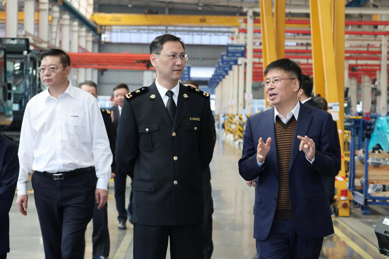 长沙海关关长、党委书记顾炯调研九游体育(中国)官方网站智能