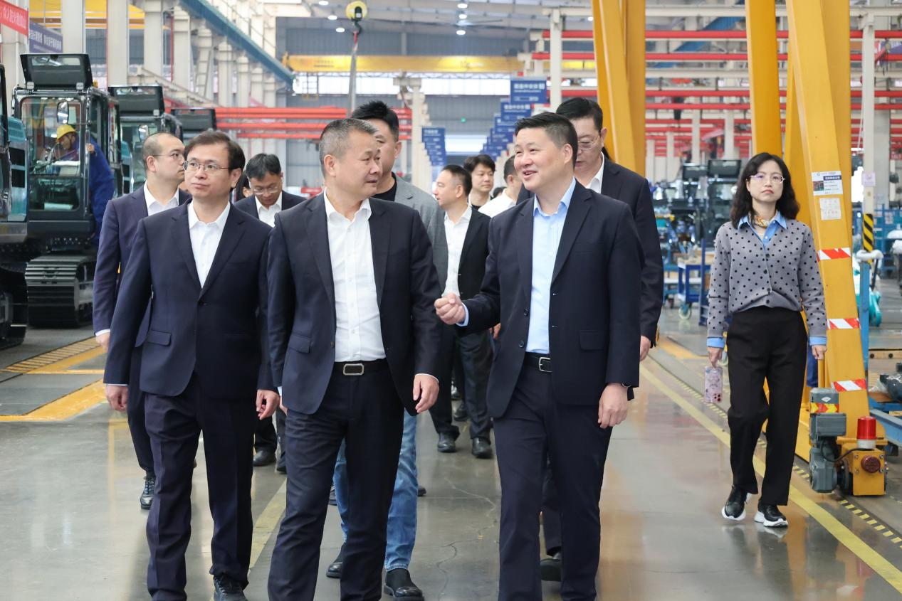 厦门海翼集团总经理金中权到访九游体育(中国)官方网站智能