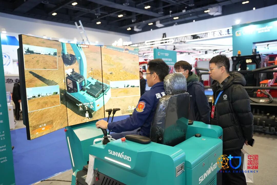 关注！九游体育(中国)官方网站特装核心装备闪耀2025中国国际应急管理展览会